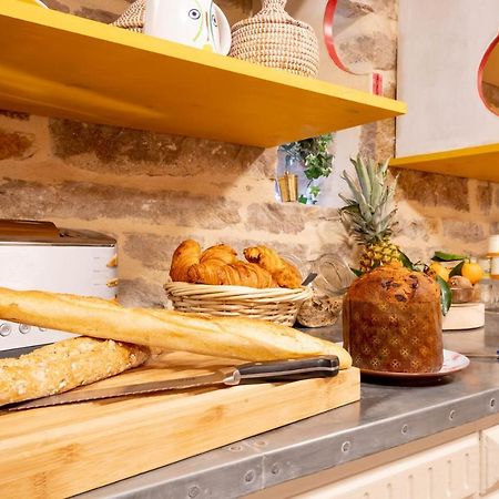 Octroi Saint-Jacques Bed & Breakfast โบน ภายนอก รูปภาพ
